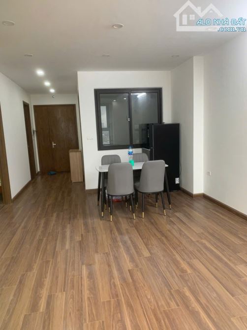 Cho thuê căn hộ chung cư Gelexia 885 Tam Trinh, Yê Sở 97m2 3PN full đồ 12tr