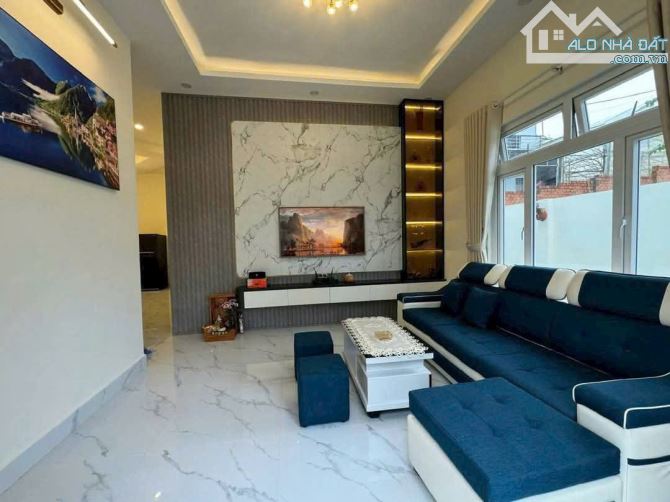 ✨🏡✨ BIỆT THỰ HOÀN CÔNG ĐƯỜNG NHỰA – GIÁ CHỈ 9,5 TỶ, P.08, ĐÀ LẠT ✨