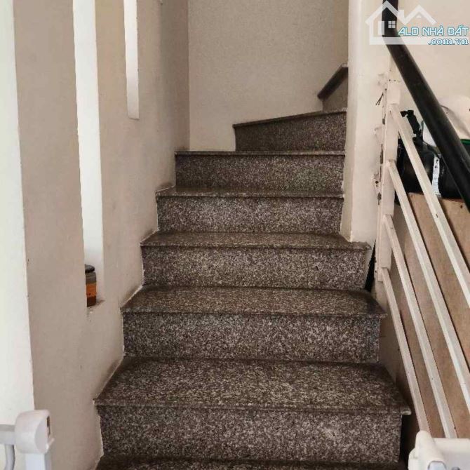 BÁN NHÀ QUẬN 12, HẺM 6M THẠNH XUÂN 40, 5,2 X 16M, CN 81M2, 3 TẦNG, GIÁ 5,5 TỶ