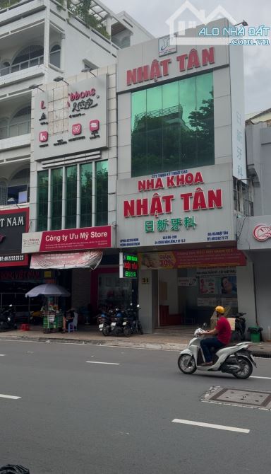 Mặt Tiền Hiếm Châu Văn Liêm Q5 ngang 5,1m dài 20m 2 Tầng Giá chỉ 49,5 tỷ có hdt 60 triệu/t