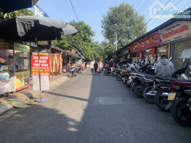 Bán nhà 3 tầng 59m2 đường Trâu Quỳ, đối diện học viện Nông Nghiệp kinh doanh buôn bán tốt