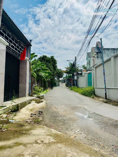 ĐẤT RẺ KHU 8 PHÚ HÒA (nay P. Phú Lợi, TDM)  5 x 23m – vuông vức, xây dựng thoải mái