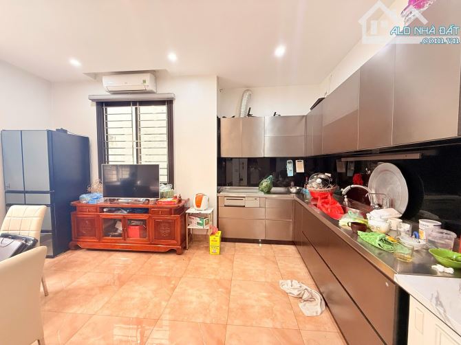 NHÀ 100M2 - 5 TẦNG THANG MÁY - TRẦN QUỐC VƯỢNG, CẦU GIẤY - KINH DOANH - Ô TÔ - 29.4 TỶ