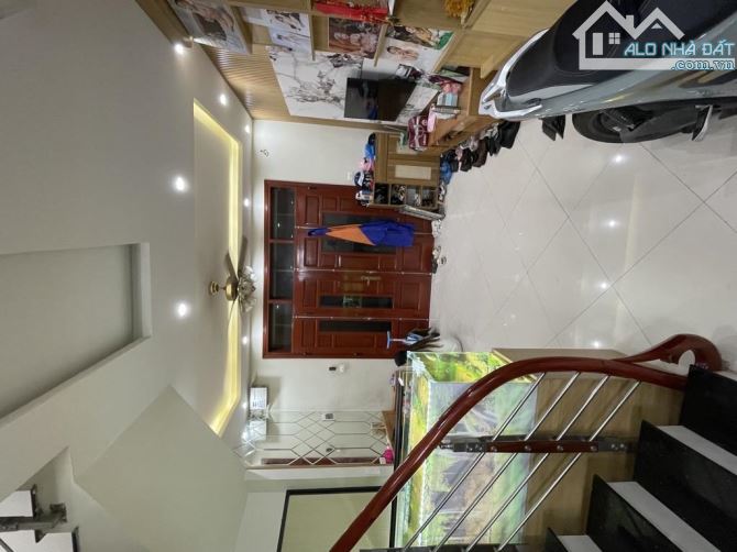 Bán nhà mặt đường Tây Thăng Long 39m2, 5 tầng, ô tô đỗ cửa
