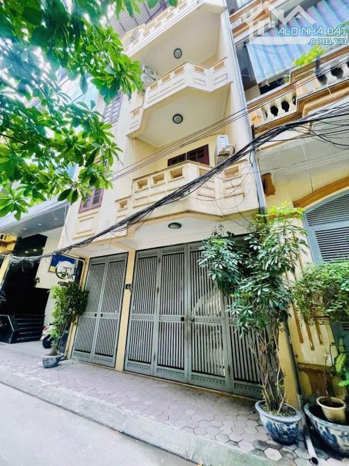 Huỳnh Thúc Kháng 73m² 5 tầng ô tô tránh kinh doanh 22 tỷ cam kết thông tin chuẩn 100%
