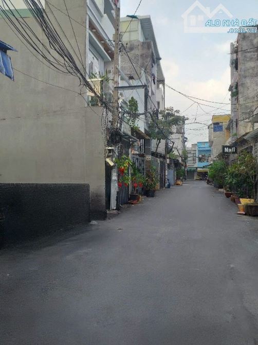 Bán Căn Hộ Cao Cấp Hẻm Ô Tô 5m, Quang Trung - P.14, Gò Vấp, 11Tỷ, 75m2(5x15), 6Tầng