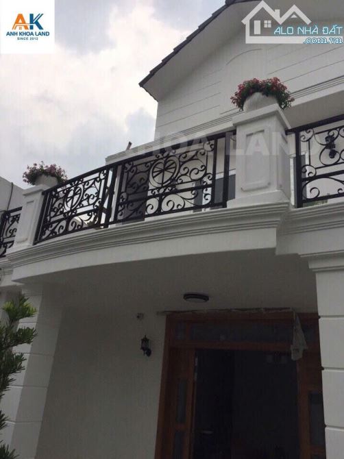 Chính chủ gửi bán căn Biệt Thự 2 Tầng gần Phạm văn Đồng - P.Linh Đông