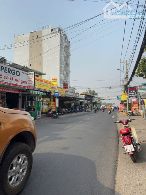 Cần Bán 2200m2( 20x103m Nở Hậu Chử L 26m ) Mặt Tiền Phan Huy Ích-Gần Trường Chinh-Emart