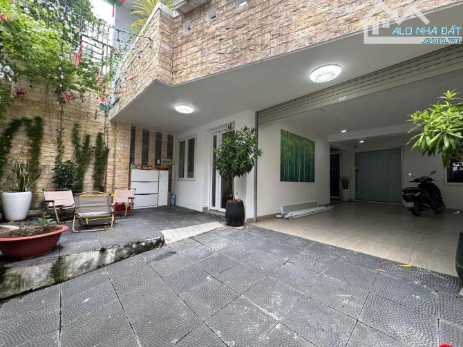 Hẻm kinh doanh Hoàng Hoa Thám, 156m2, ngang 7M, giá 22.99 tỷ