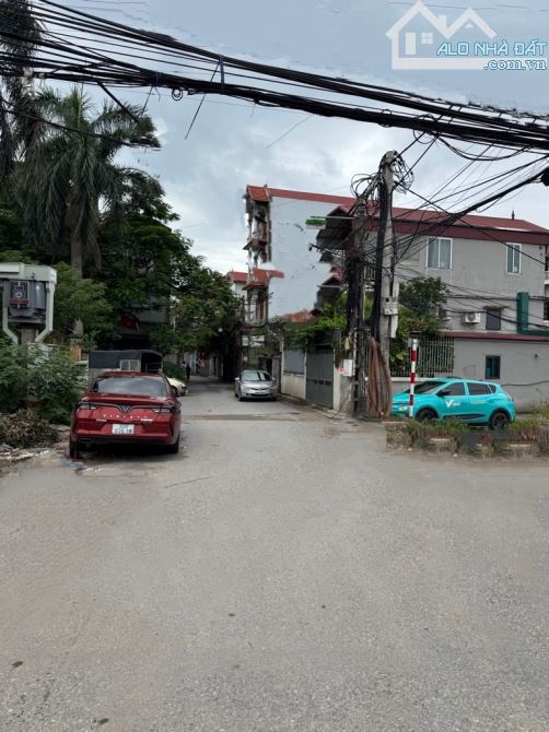 LONG BIÊN NGÔ GIA TỰ 🏠 LÔ GÓC 72M2 x 4TẦNG, Mt 5,2M - OTO VÀO NHÀ NGỦ - NGÕ THÔNG - ĐƯỜNG