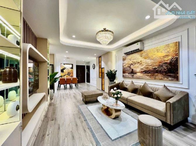 🚀 Căn Hộ Chung cư Vip Mỹ Đình – 117m2 * 3 PN. View Pháo Hoa, Full Nội Thất, Giá Siêu Hời!