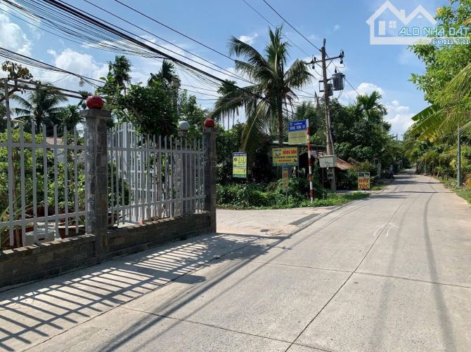 Bán 643m2 đất đường Hưng Định 10, ngay vườn cây ăn trái Lái Thiêu giá 9 tỷ 655