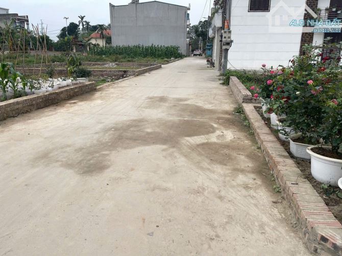 💥💥💥BÁN LÔ ĐẤT HOA HẬU TẠI TT QUANG MINH-MẶT TIỀN QUYỀN LỰC -