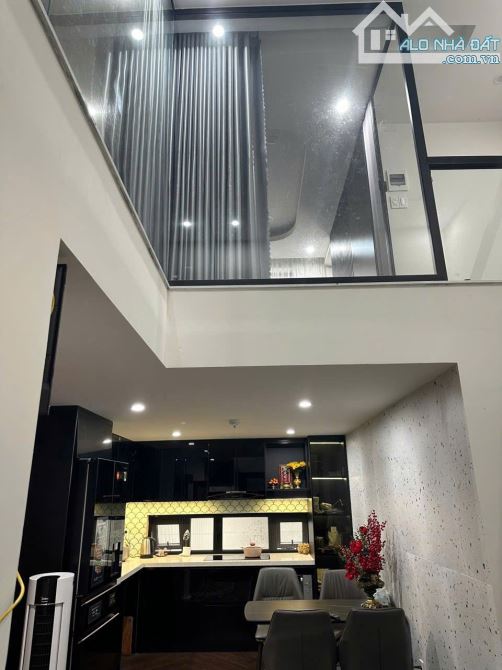 CĂN HỘ 7 TẦNG,VIEWS SÔNG CẨM LỆ-DÒNG TIỀN 60TRIỆU/THÁNG.