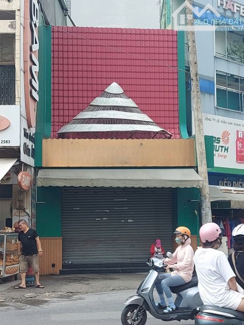 Mặt tiền CMT8, P.13, Q.10, 4.2m*21m, trệt, lầu, 50tr/th