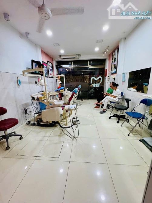 BÁN NHÀ MẶT PHỐ GIẢNG VÕ ✅ ĐỐNG ĐA ✅ 50M2 x 4 TẦNG x 30 TỶ