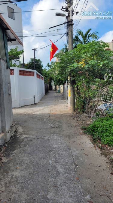 Bán nhà cấp 4 70m2 mt 4.3m, ngay Liên Ninh - Thanh Trì, giá siêu đầu tư, ngõ nông