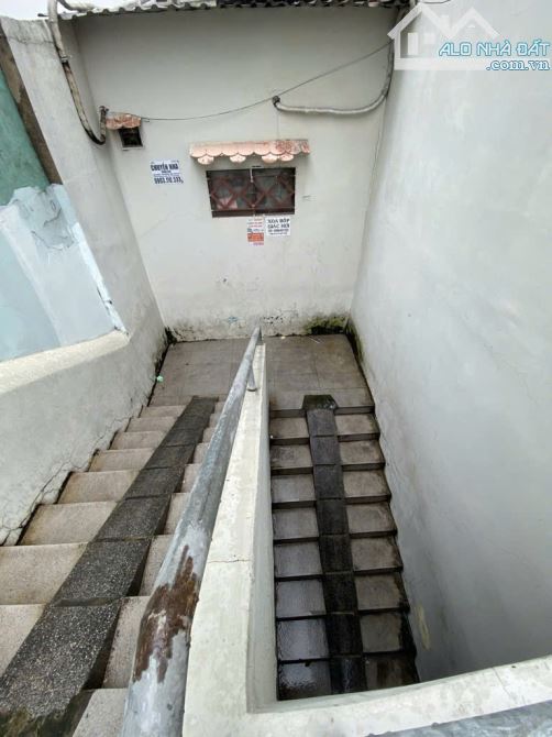 BÁN CƯ XÁ VĨNH HỘI, QUẬN 4 - 52m2 GIÁ 2TY950