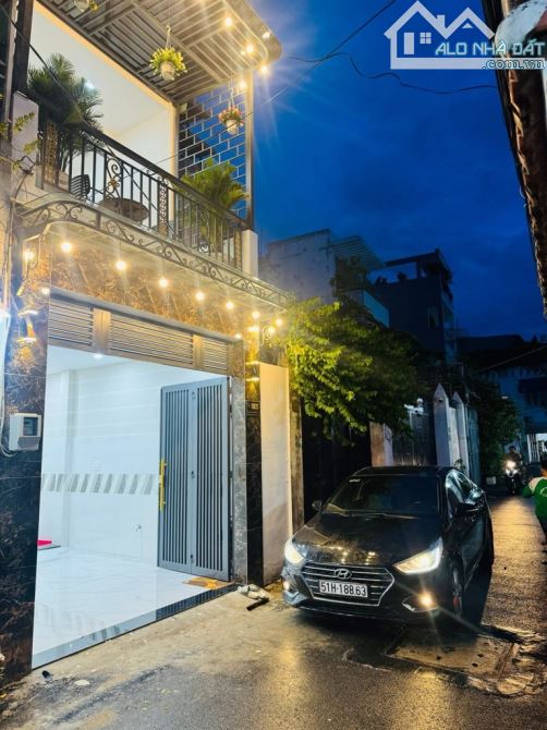 GẦN EMART PHAN HUY ÍCH, HẺM 5M THÔNG,  XE HƠI NGỦ NHÀ, 70M2, 3PN( CÓ PN TRỆT), 6 TỶ 45 TL