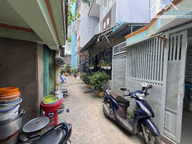 Bán Gấp nhà ngay KDC Ecogreen Q7 DTSD 135m2 đất hiện hữu - Hơn 7tỏi TL