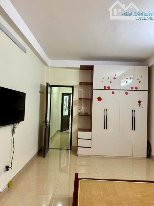 🏡 CỰC HIẾM – NHÀ DÂN XÂY – 2 TẦNG – 3 THOÁNG – NGÕ NÔNG RỘNG – GIÁ CHỈ NHỈNH 5 TỶ 🏡