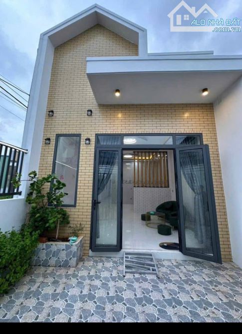 CĂN GÓC 2 Mặt Tiền TẠI TT LONG ĐIỀN -Bà Rịa -1tỷ950 -3 phòng ngủ