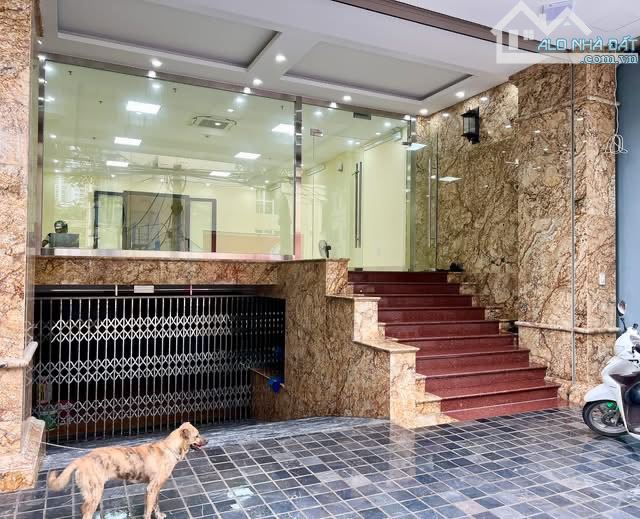 Bán Nhà Mặt Phố Trung Văn. 8 Tầng Thang Máy, 2 mặt tiền. 144m2- MT:7,1m