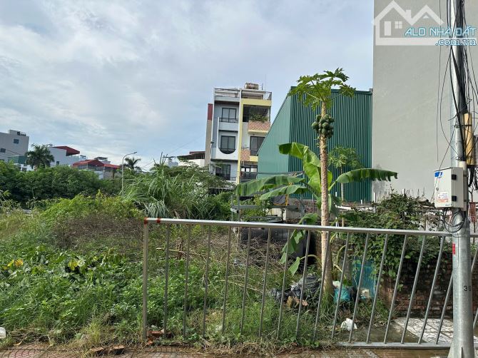 Bán đất khu DV 6,9ha Vân Canh, DT 121m, ô tô tránh, lô góc 3 mặt thoáng, vỉa hè, giá 29 tỷ