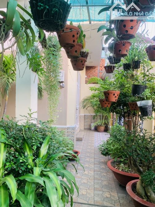 LÊ VĂN LƯƠNG- NHÀ BÈ-  BIỆT THỰ 2TẦNG-  315M²-  MỚI, ĐẸP-  12TỈ - 10