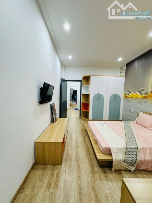 GẦN EMART PHAN HUY ÍCH, HẺM 5M THÔNG,  XE HƠI NGỦ NHÀ, 70M2, 3PN( CÓ PN TRỆT), 6 TỶ 45 TL - 10