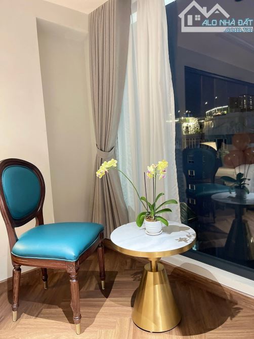 Khách Sạn Mặt Phố Nguyễn Hữu Huân, DT 262m2, MT 9,1m, 10 Tầng, Giá 269 Tỷ - DT 3 tỷ/th - 11