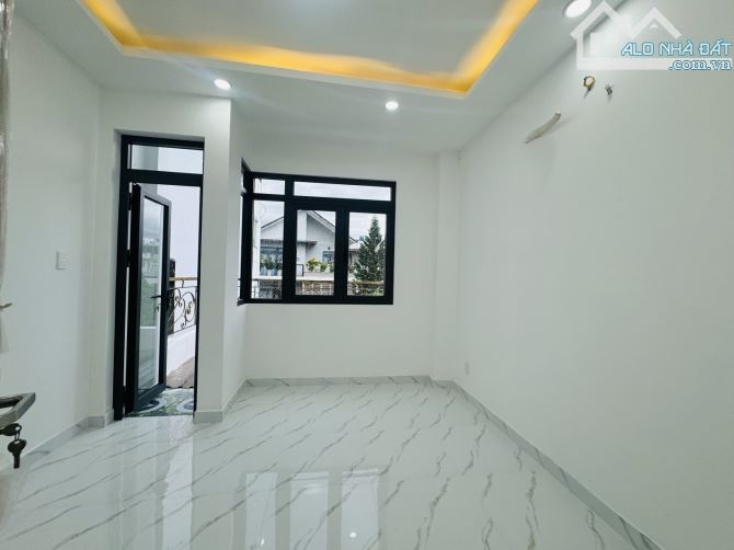BÔNG SAO P5Q8 - 3.6X7.6M - 4 TẨNG - CHỈ 4.35 TỶ - 11