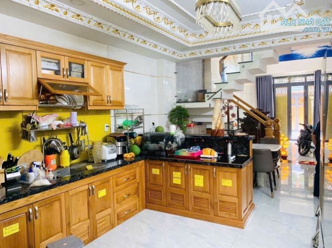 SIÊU PHẨM 5 TẦNG – HẺM 8M XE TẢI – LÊ VĂN QUỚI, BHHA, BÌNH TÂN DT68m2(4x16) GIÁ 8.2 TỶ - 11