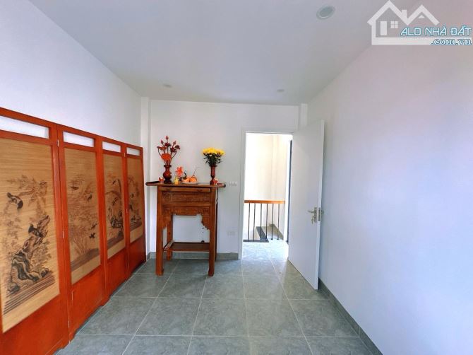 CHÍNH KINH-THANH XUÂN-45Mx5TẦNG-MẶT TIỀN 6M-SỔ PHÂN LÔ-THOÁNG TRC SAU-DÂN XÂY-Ở LUÔN-12 TỶ - 11