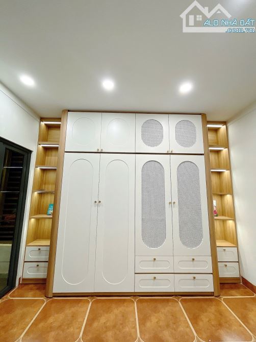 Nhà 1 mê 2 mặt tiền số 54C Đinh Công Tráng - 11