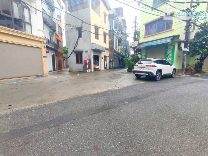 Thạch bàn - ô tô đỗ cổng, 15m ra ô tô tránh, 1km đến Aoen, giao giữa cổ linh với QL5 - 11