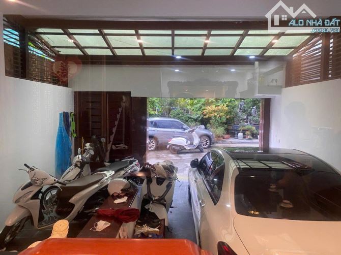 Hoàng Cầu 77m² mặt tiền 5m ngõ ô tô tránh sát hồ giá 23,3 tỷ hàng kín - 11