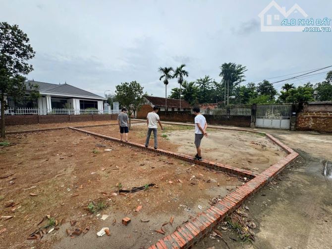 Chính chủ bán lô đất 22tr/m ngay sát UBND xã Đoài Phương.5p ra QL21 - 1