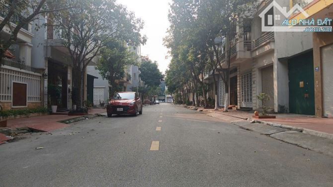 Cần bán lô đất siêu sốc phố lê đình vũ - khu xứ đông nam cường TP HẢI DƯƠNG - 1