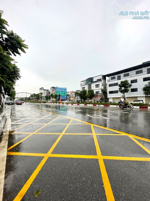 💥BÁN GẤP NGỌC THỤY LB, DT81M2, MT4,1M, NGÕ THÔNG Ô TÔ ĐỖ CỬA, KINH DOANH, CHÀO 16.XTỶ - 1