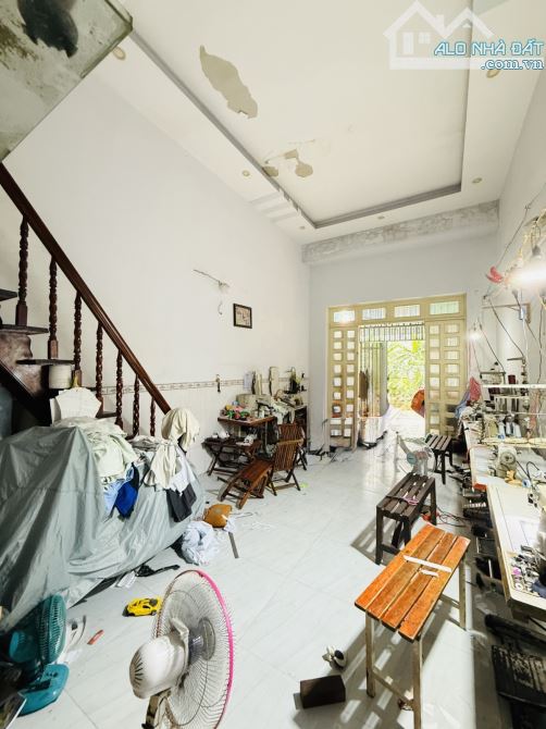 Bán gấp nhà 72m2. Đường 7m. Hương lộ 3.BHH. Chỉ 6.2 - 1