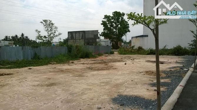 Đất Hoà Lạc 100m2 – Mặt tiền 5.2m, gần ĐHQG, ĐH FPT, trung tâm CNC, Metro 5