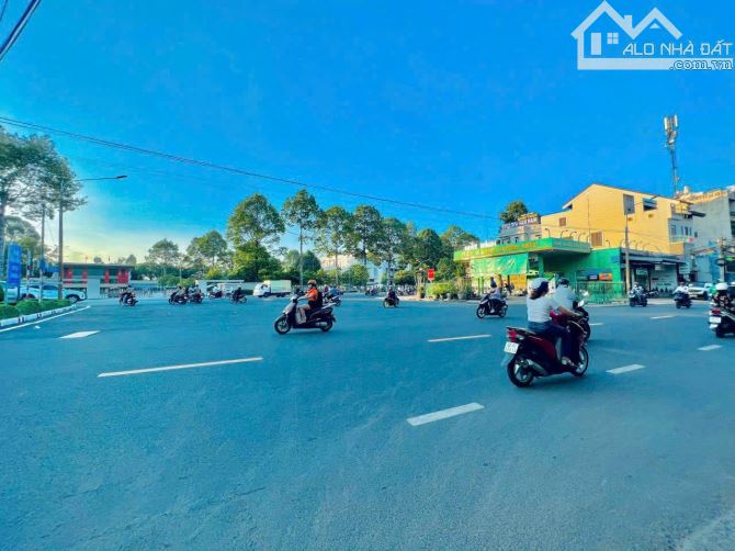 Bán đất mặt tiền Phạm Văn Thuận Trung Dũng, Biên Hòa, 284m2, giá 27 tỷ 500. - 1