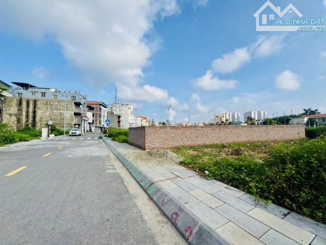 Bán đất TĐC Đông Khê 2 đường Lê Quang Đạo giá 114 triệu - 1