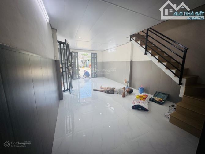 BÁN NHÀ MỚI 2 TẦNG - 58M2 - CĂN GÓC 2 MẶT THOÁNG - ĐƯỜNG 10M THÔNG - Ô TÔ QUAY ĐẦU - CHỈ - 1