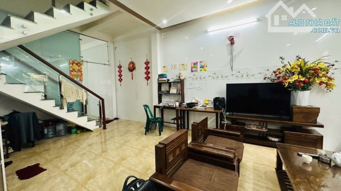 Bán nhà mặt tiền Kinh Dương Vương Liên Chiểu 100m2 giá 9.8 tỷ - 1