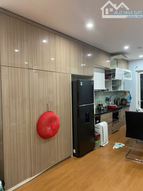 Cho thuê căn hộ chung cư 60 Nguyễn Huy Tưởng 90m2 x 2 ngủ, 2 wc. 14 triệu/tháng - 1