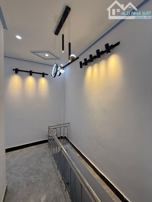 NHÀ 2 TẦNG 2 MẶT TIỀN PHÙNG KHẮC KHOAN – GẦN CHỢ ĐẦU MỐI PHÚ HẬU - 1