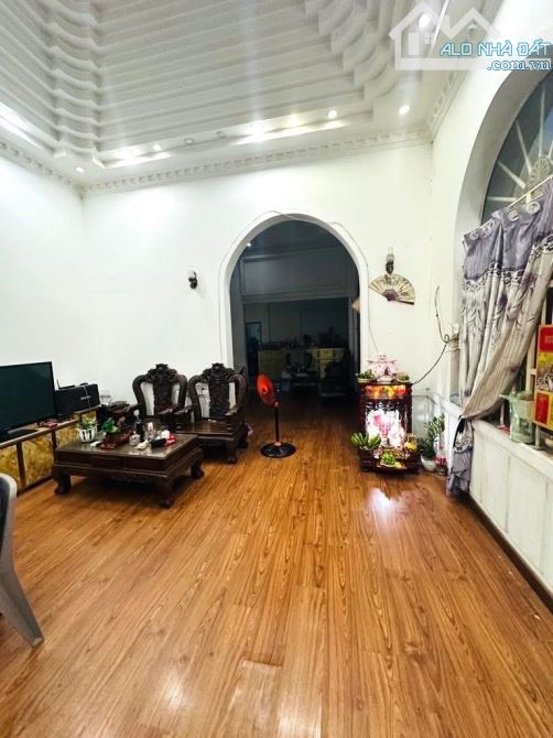 Biệt thự sân vườn 2 Tầng Mặt tiền đường nhựa 8m TÂN HIỆP, Diện tích 435m2 (10 x 40). - 1