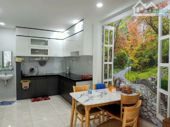MẶT TIỀN KINH DOANH, FULL NỘI THẤT NGAY LÊ VĂN PHAN, 60M2, ĐƯỜNG 12M, GIÁ NHỈNH 3.X TỶ - 1
